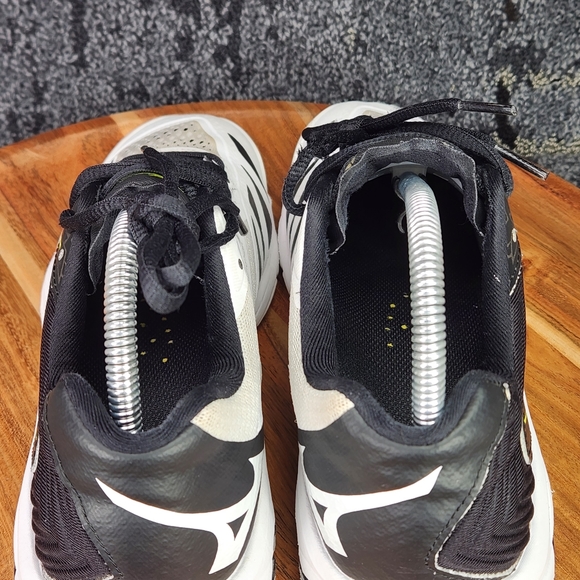 Mizuno Wave Lightning Z5 Womens Volleyball Shoe Sz 8.5 White Black 430263-0090 - Picture 11 of 16